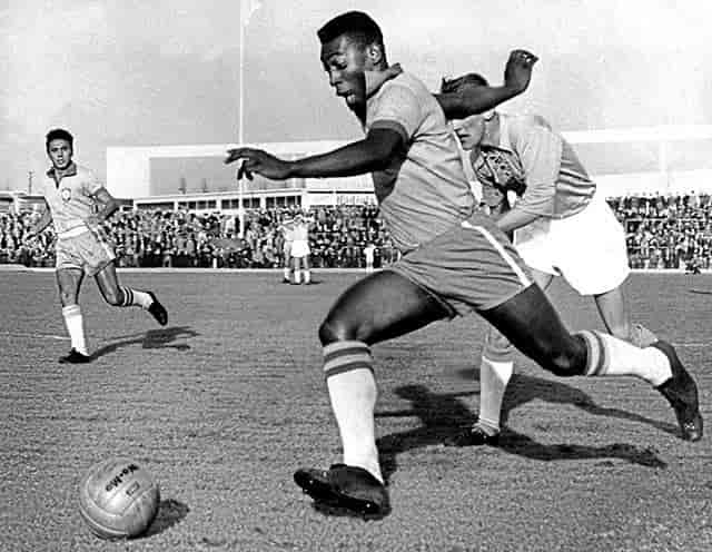 Brasiliens Bewegungskünstler — immer am Ball